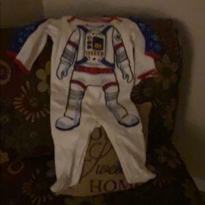 Two pack sleep and Play